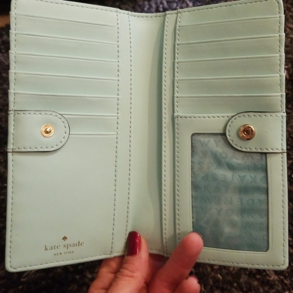 Wallet - Picture 2 of 4
